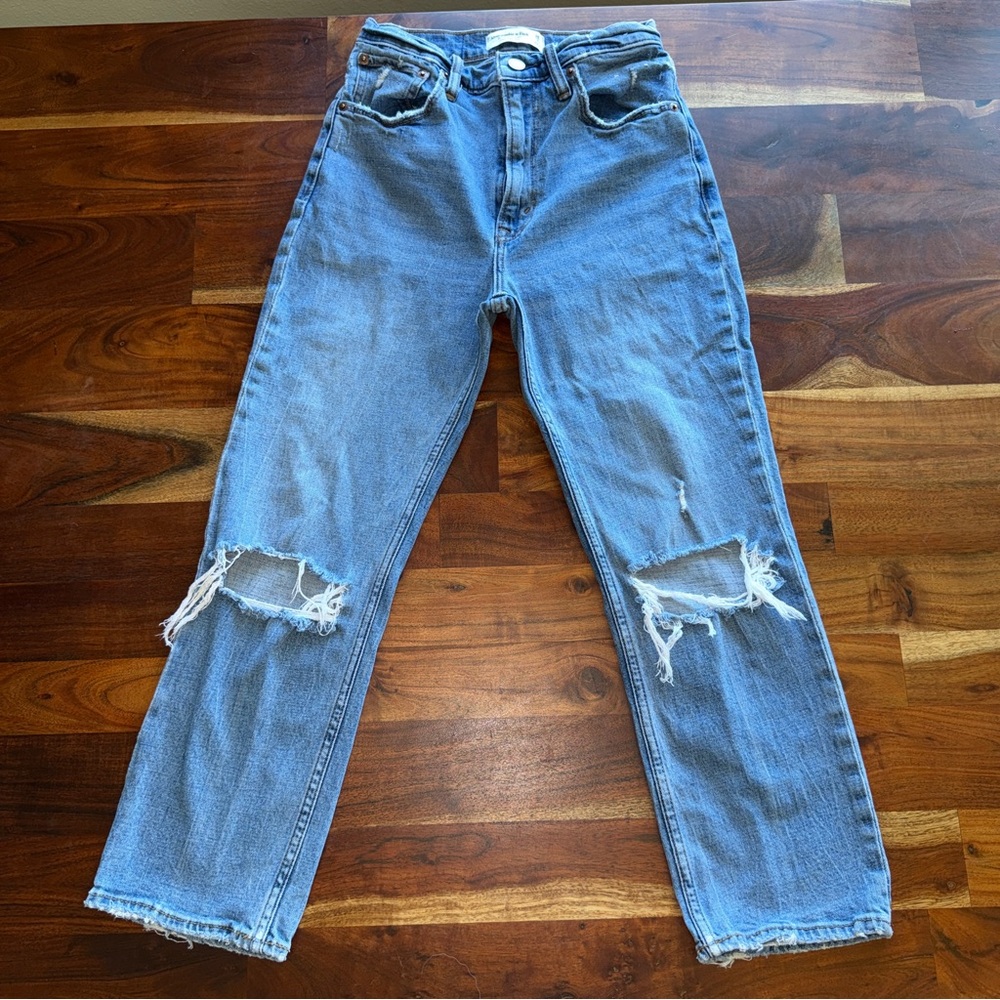 Abercrombie and Fitch Ankle Straight Distressed Ultra High-Rise Women’s Jeans